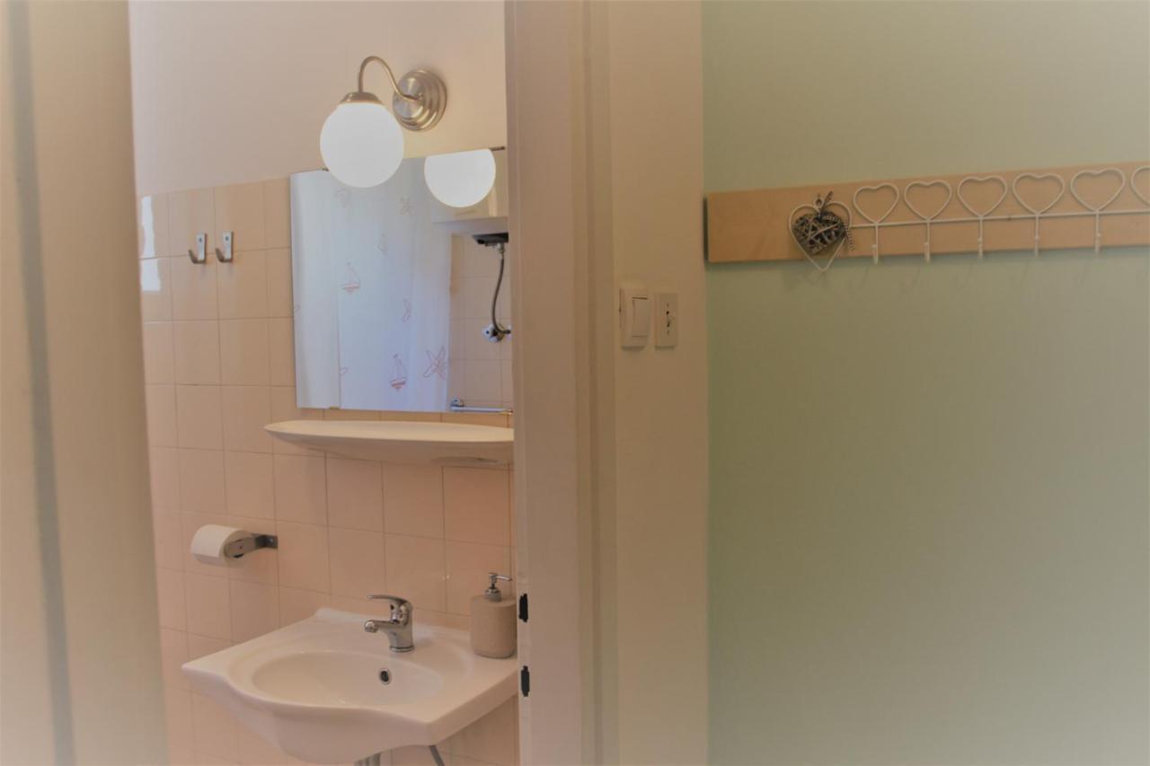 Rooms Ena Rovinj Exterior foto